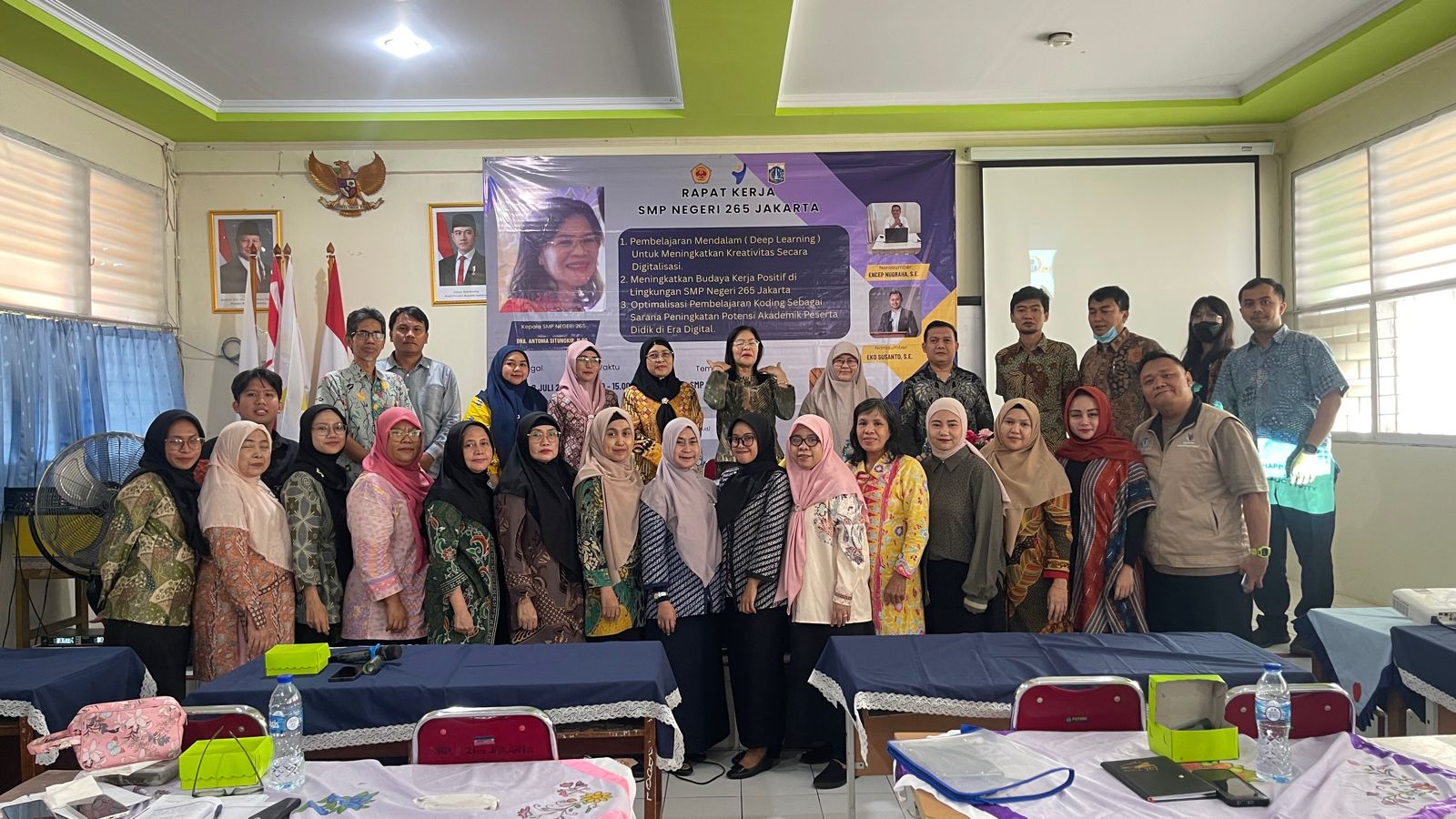 Sinergi & Strategi Baru: Rapat Kerja SMPN 265 Jakarta Tahun Pelajaran 2025/2026